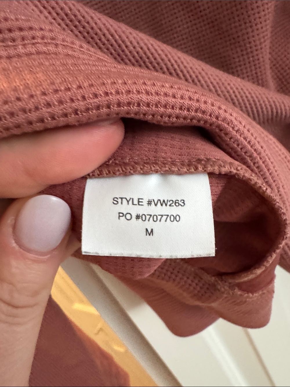 Vuori Cropped Lightweight Waffle-Knit Hooded Pullover - Dusty Rose - Picture 5 of 5